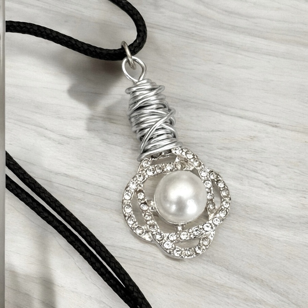 5 For $25💫Silver Pearl Pendant Necklace Pendant - Picture 4 of 4